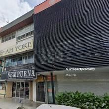 For Rent : Seri Kembangan @ Taman Sri Serdang Ground Floor Shoplot