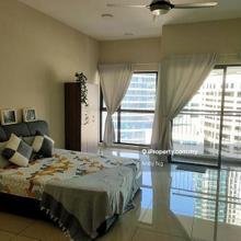 Short drive to MRT/LRT, short walk to jaya one mall