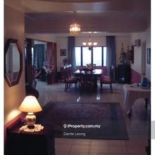 Fraser Towers Condo 3 Plus 1 Room 3 Bathroom 2 car park PJ