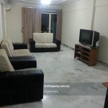 Low density condo, walking distance to lrt station, near pavilion bj