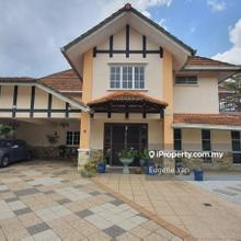 Freehold @ 2 Storeys Bungalow For Sale