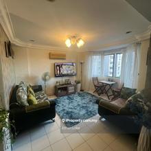 Fully Renovated Unit, Good Condition, Freehold