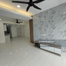 Cheng Ria Apartment Renovation Unit & Move in Condition For Sale