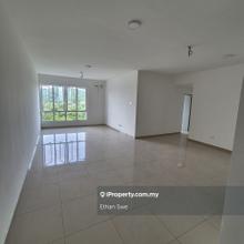 Freehold/Low floor/Brand New/Partly Furnished/Comfortable for Ownstay