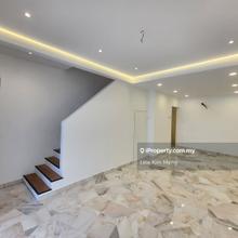 Renovated Unit / Selayang Jaya 2sty