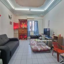 Permas jaya flat 