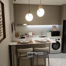 Skyline Embassy, Freehold, Luxury Condo,Good Investment, ROI 6%