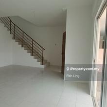 Batu Kawan, Bandar Cassia Barat 2 Storey House With New Furnished.