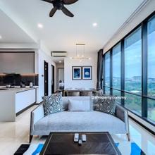 Developer clearnace, 25%rebate, free all fees, free mot, ready move in