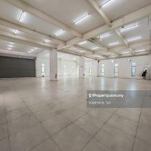 Corner Extra Land Semi D/Warehouse/Showroom for Rent at Bukit Angkat