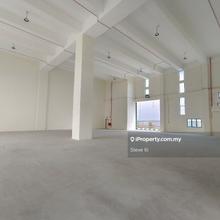 Brand New Warehouse for rent with easy access to Kesas