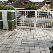 USJ 2 One and Half Storey Corner House 
