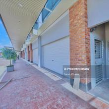 Gamuda Cove Shoplot for Rent - Facing Splash Mania Waterpark