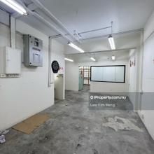 First & Second Floor Office / Jalan Besar Kepong, Kepong