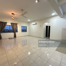 Lagoon Suite Condo Comfortable Clean Unit Kota Kemuning Bukit Rimau