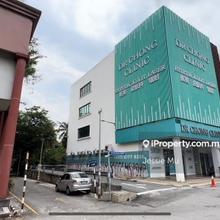 Sri Petaling Ground Floor Corner Shop Lot