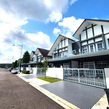 Eco Spring Double Storey Semi-D House, Furnish, G&G, Well Condition