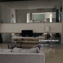 680sf Studio, Full Furnish. Freehold. Walk Distance to Lrt. Best Deal