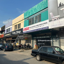 For Rent 2 Side by Side Ground Floor Shoplot Seberang Jalan Putra As