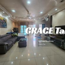 Well Renovated 2sty Terrace house, 24 hours gated guarded