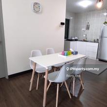 Vista Bangi Partial Furnished Freehold 850sqft 3r/2b/2c For Sale !!
