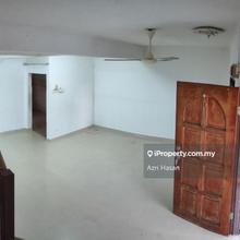 Banting Facing Open Freehold Intermediate House