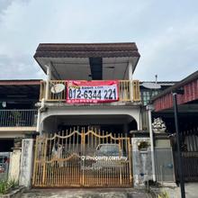 Fully Extended 2sty link house in Taman Putra