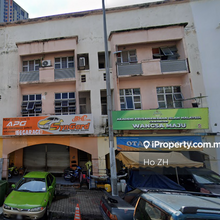 Ground Floor Shop