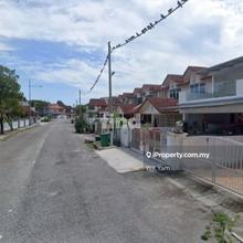 2 Storey Terrace House For Rent @ Batu Maung