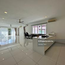 3 Storey Bungalow @ Mutiara Seputeh,with swimming pool, freehold