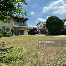 Freehols Oug 2 Storey Semi D with big land for Sale 