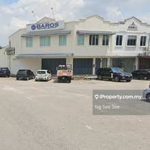1.5 sty corner, taman perindustrian kinrara, selangor
