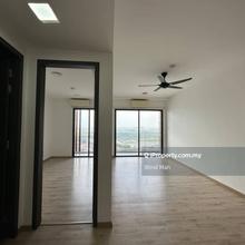 Kota Damansara Emporis Nice Maintenance Partial Furnish Unit For Rent