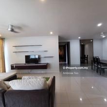 Fully furniture unit 1790sqft 3room2bath 2 carpark 