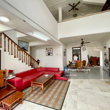 Duplex penthouse in Ampang
