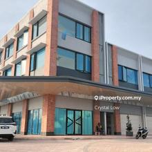 Brand new Commercial Centre, Townsquare beside Splashmania & Town Park