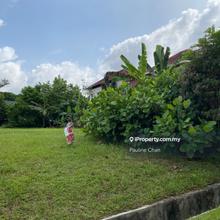 Bungalow Land in Equine Park (Flat Land)