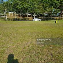 Bungalow Land to let go !