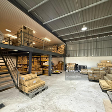 Rh park semi d warehouse for sale