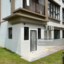N'dira townhouse  lower unit end lot  for sale