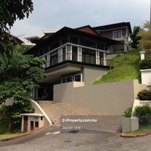 3.5 Storey luxury bungalow unit at country heights damansara Forsale