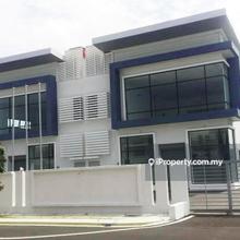 Semi-D factory for Rent, Near Federal Highway Nkve, Good Location