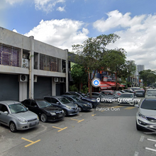 Adjoining 1.5 Storey Link Factory @Bandar Sunway 