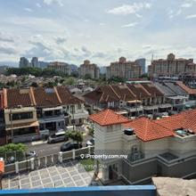 Nearby Selayang Hospital & pasar malam 