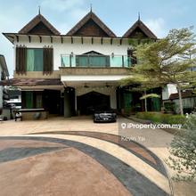 Premium and Calm Bungalow House