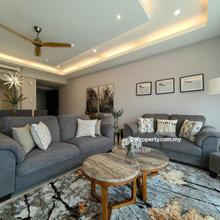 Fully Furnish, Corner Unit, High Floor, Ready Move In