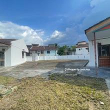 End Lot With Land