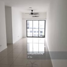 Good deal 915sf 3 Rooms 2 Carpark The Greens Seksyen 22 Shah Alam