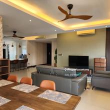 Newly refurbished high floor unit