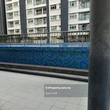 Shah Alam V-Residensi 2 End Lot Facing Pool View 